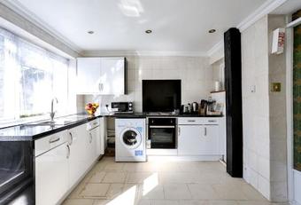 Skyvillion Mansion Place