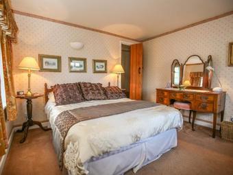 Neathwood Cottage, Tetbury