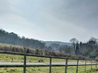 Calm Holiday Home In Hartfield Kent Amidst Ashdown Forest