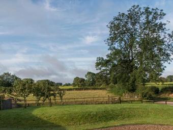 Barnfields Holiday Cottage, Stoke-on-trent