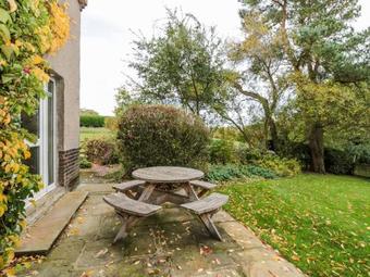 East Cottage, Hexham