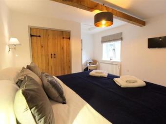 Park Bothy, Cheltenham