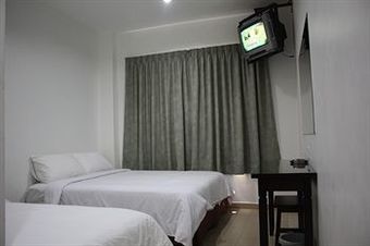 Hotel Dynasty Inn (wakaf Che Yeh)