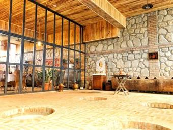Hotel & Wine Cellar Arge