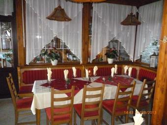 Hostal Bozi Rozi Panzi�