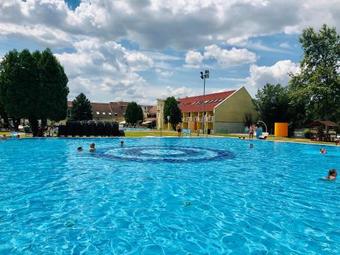 Aparthotel H�t Vez�r Apartmanhotel