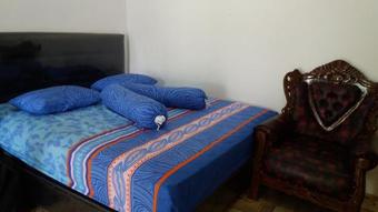 Hostal Penginapan Yarits