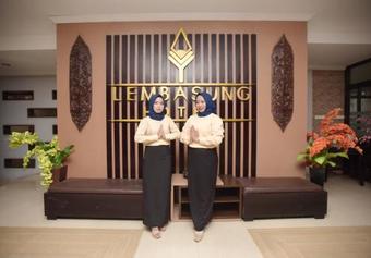 Lembasung Hotel