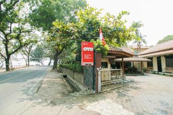 Posada Oyo 937 Mahessa Indah Residence