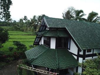 Bed & Breakfast Brigadoon