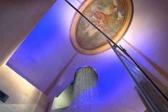 Naro Villa Sleeps 12 Wifi