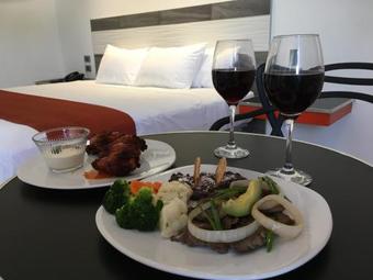 Hotel Peninsula Frontera