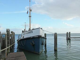 Cozy Villa In Midsland Near Sea