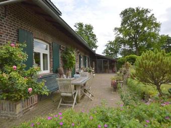 Beautiful Holiday Home In Lottum Near The Forest