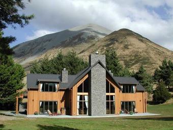 Hotel Grasmere High Country Bed & Breakfast Lodge