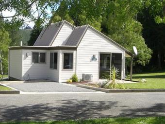 Mount Richmond Estate Motels