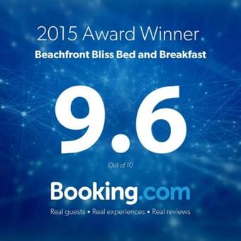 Hostal Beachfront Bliss