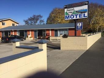 Highway Lodge Motel
