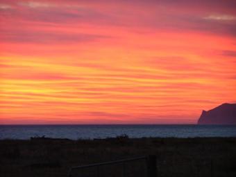 Bed & Breakfast Ocean View Beachfront Apartment