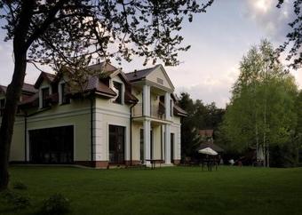 Hotel Dw�r Konstancin