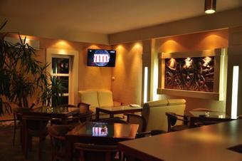 Hostal Pensjonat Komorniki