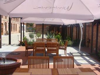 Hostal Winiarnia