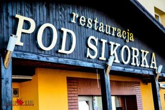 Bed & Breakfast Restauracja I Noclegi Pod Sikork?