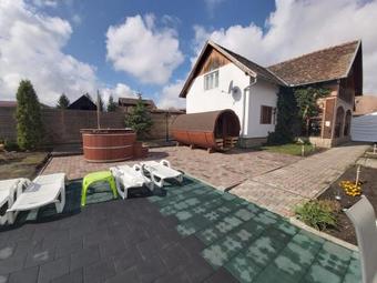 Hostal Pensiunea Sachsenhof