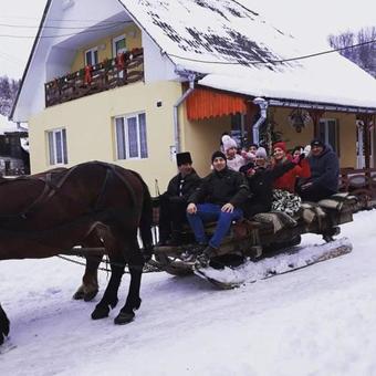 Casa Pintea De Sub Coast?