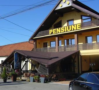 Hostal Pensiunea Aurmar