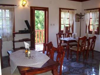 Shtastlivcite Family Hotel