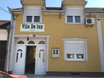 Apartamentos Vila De Lux