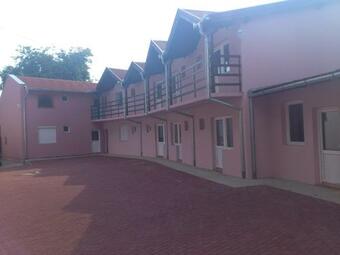 Posada Inn Stefanija