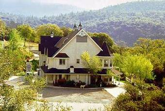 Hotel Hounds Tooth Inn