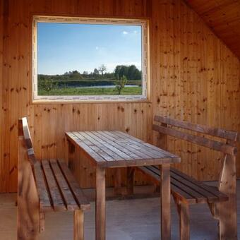 Hostal Celinburg Guest House