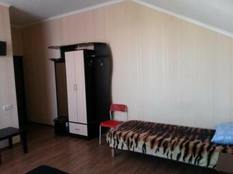 Hostal Guesthouse On Stroiteley 23