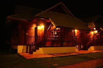 Hotel Apirata Resort