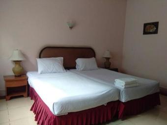 Petchkasem Grand Hotel