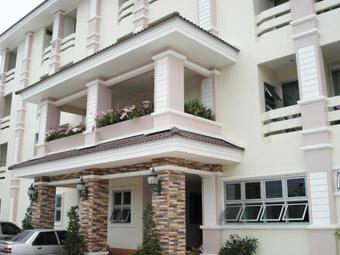 Posada Fortune Mansion