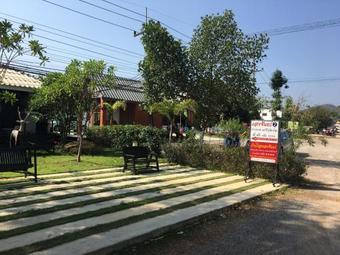 Hotel Baan Sang Chan 3