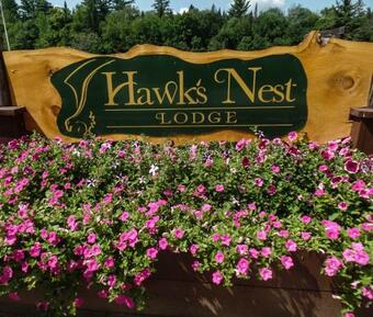 Hawk's Nest Lodge