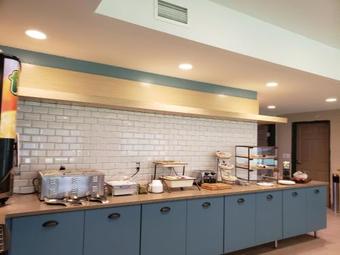 Hotel Country Inn & Suites By Radisson, Detroit Lakes, Mn