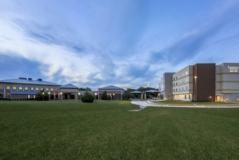 Hotel Fairfield Inn & Suites By Marriott Decatur At Decatur Conference Center