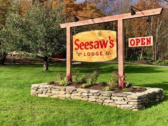 Posada Seesaw's Lodge