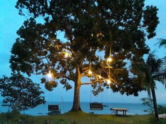 Hotel Rocks Beach Boutique Bungalows