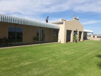 Hotel Augrabies De Oude Stoor Guesthouse