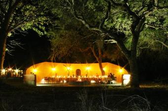 Mohlabetsi Safari Lodge