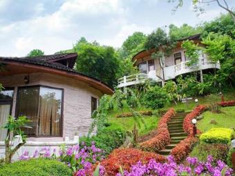 Hotel Imperial Phukaew Hill Resort