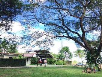 Hostal Classiccar Caravan