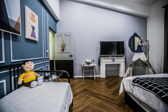 Hotel Corner Casual Bed And Breakfast